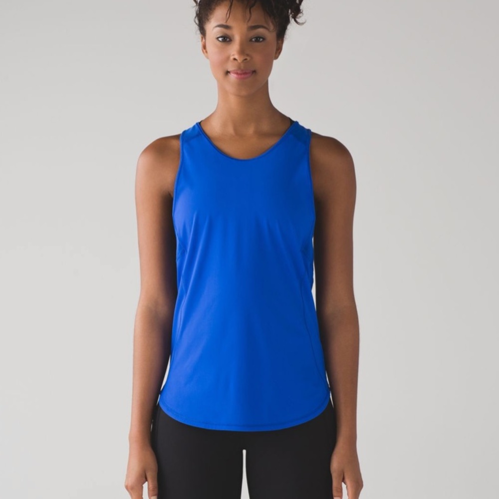 Lululemon Sculpt Tank II in Cerulean Blue